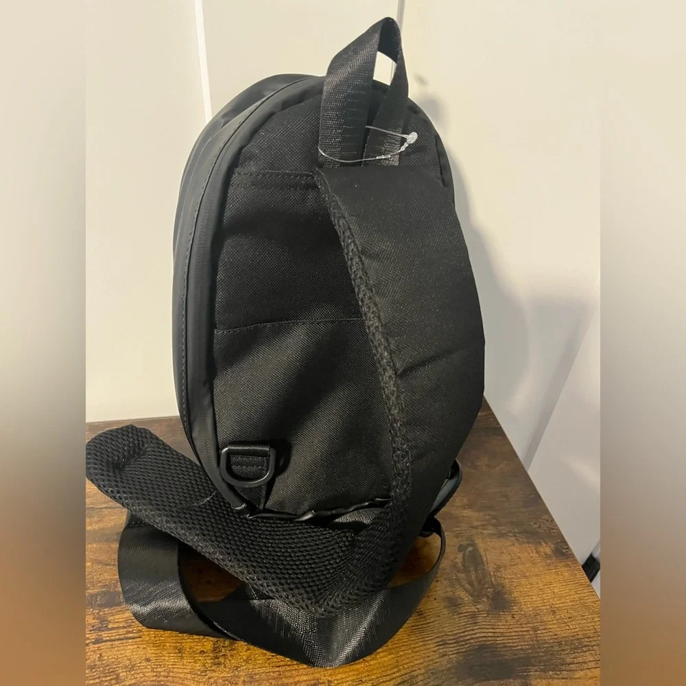 Geometric Black Men's Bag - Picture 3 of 4